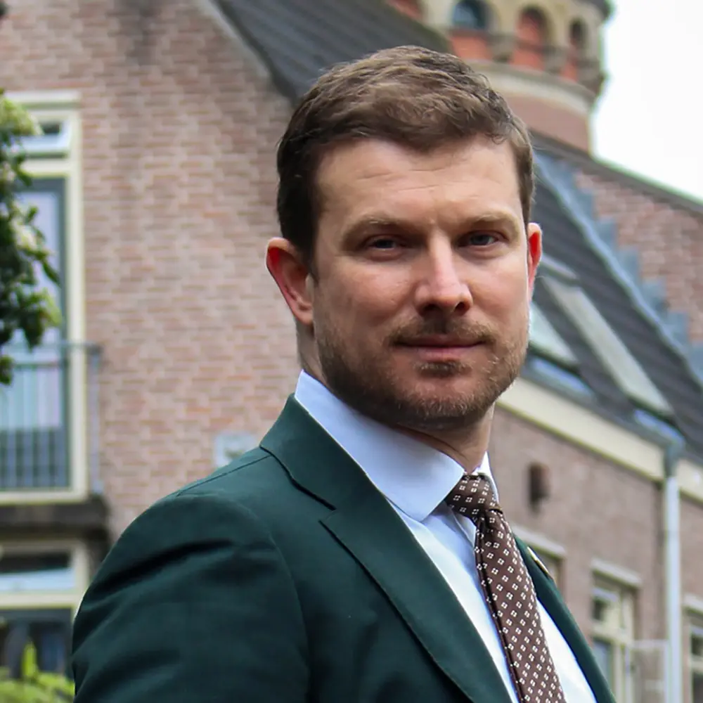 Tom van den Nieuwenhuijzen , commissaris Publiek Ontwikkelbedrijf REKS
